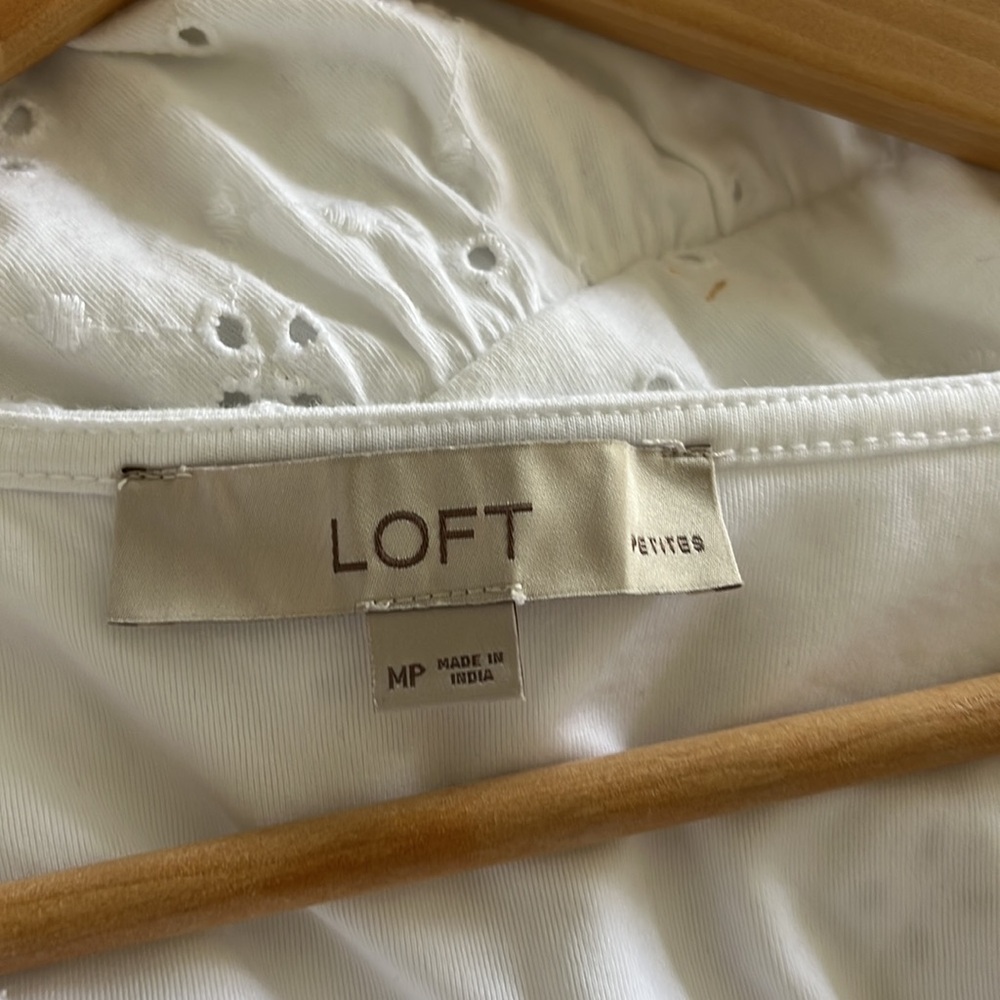 Loft White Eyelet Tiered Swing Dress medium Petite Puff Sleeves - Picture 6 of 8